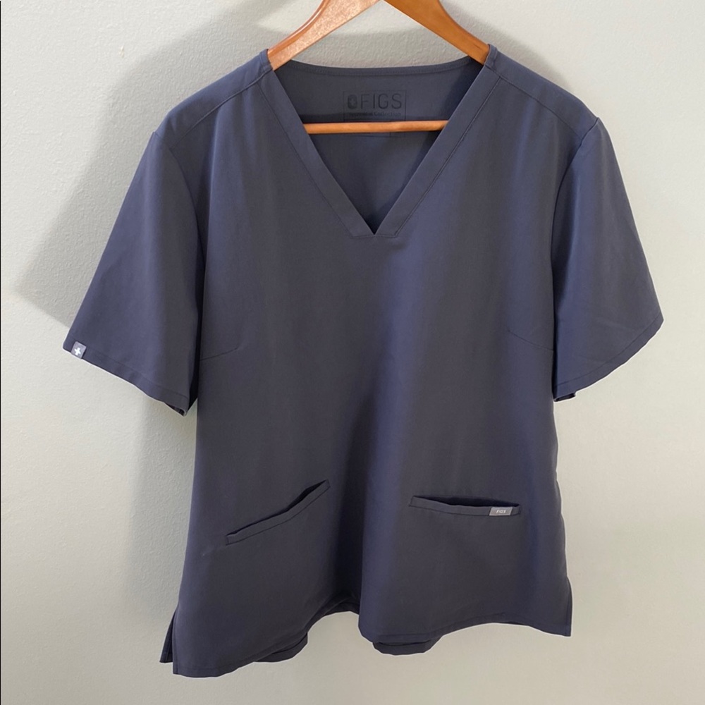 Figs Gray Top